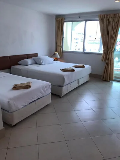 Triple Room — Baan Petcharat